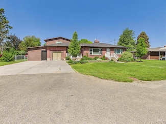 1717 Cedar St, Rupert, ID 83350