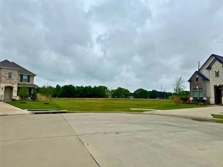 13503 Red Bloom Cir, Mont Belvieu, TX 77535