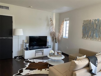 435 21st St Unit 307, Miami Beach, FL 33139
