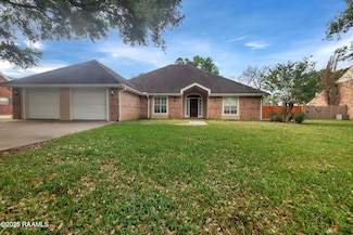 905 Briarwood Dr, New Iberia, LA 70560