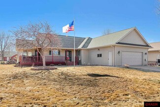 530 530 Turril St, Le Sueur, MN 56058