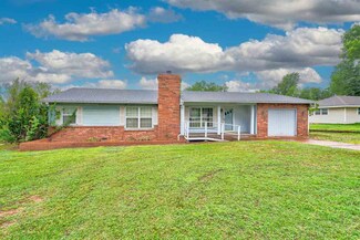 505 Lombardy Rd, Guthrie, OK 73044