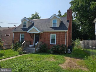 112 Holton St, Centreville, MD 21617