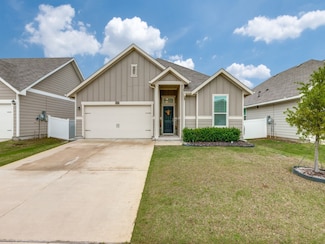 9004 Huxley Dr, Aubrey, TX 76227