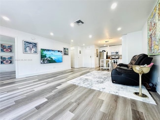 13499 Biscayne Blvd Unit PH1705, North Miami, FL 33181