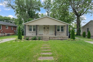 916 Avery Ct, Bowling Green, KY 42104