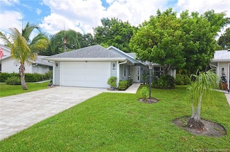 3867 SE Bluebill Place, Stuart, FL 34997