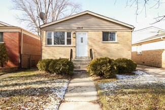 13602 S Crawford Ave, Robbins, IL 60472