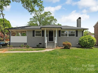 1301 S Kings Dr, Charlotte, NC 28207