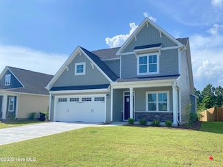 2772 Longleaf Pine Cir, Leland, NC 28451