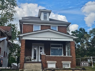 2022 Pine Ave, Altoona, PA 16601