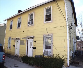 13 Catherine St, Etna, PA 15223