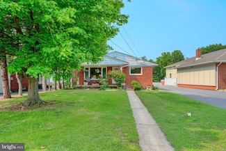 7822 Eddlynch Rd, Dundalk, MD 21222