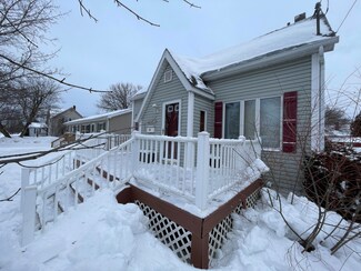 1311 Minneapolis St, Sault Sainte Marie, MI 49783
