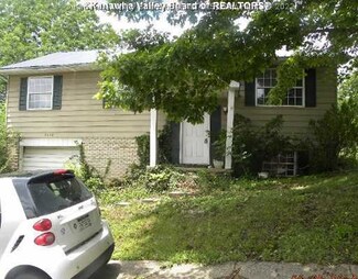 5009 Tipperary St, Charleston, WV 25313