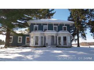 9529 State Route 7, Kinsman, OH 44428