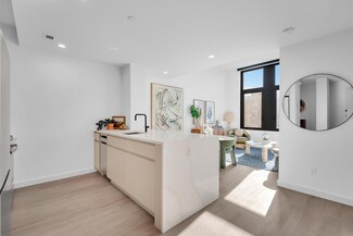 98-81 Queens Blvd Unit 8-K, Flushing, NY 11374