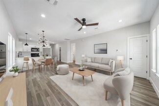 232 E 38th St, Houston, TX 77018
