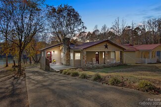 4479 Driftwood Dr, Granite Falls, NC 28630
