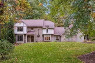 9780 Woodland Rd N, Pittsburgh, PA 15237
