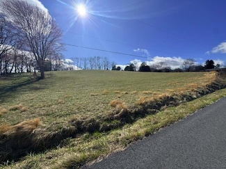 95F Walton Furnace Rd, Foster Falls, VA 24360