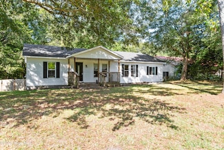 846 Mill River Rd, Jacksonville, NC 28540