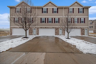 1115 Avenue K, Carter Lake, IA 51510
