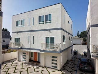 5743 Fulcher Ave, Los Angeles, CA 91601