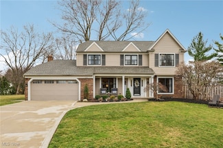 2021 Hunter's Point Ln, Westlake, OH 44145