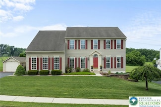 123 Clover Hollow Rd, Easton, PA 18045