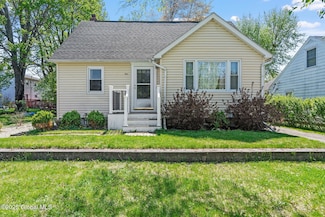 1 Elizabeth St, Rensselaer, NY 12144