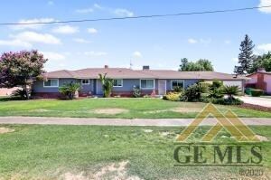 388 E Lincoln Ave, Fresno, CA 93706