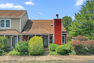 941 Warwick Ct, Charlottesville, VA 22901