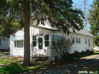 722 W Newell St, Syracuse, NY 13207