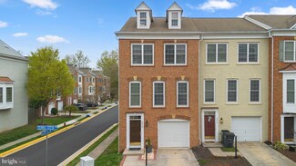 2418 Terra Cotta Cir, Herndon, VA 20171