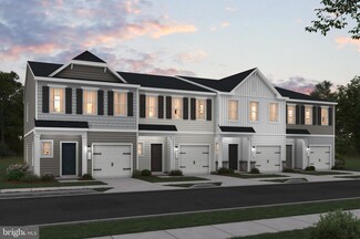2614 Grey Wolf Ln, Locust Grove, VA 22508