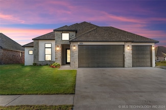 23050 E 106th Place S, Broken Arrow, OK 74014