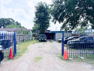 2705 Beatty St, Houston, TX 77023