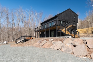 455 County Road 25, Haines Falls, NY 12436