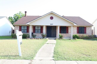 1615 Hardeman St, Mesquite, TX 75150