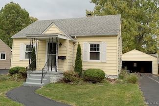 343 Ivyhurst Rd N, Buffalo, NY 14226