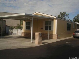 1517 N Newhope St Unit 85, Santa Ana, CA 92703