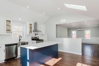 4 Cold Brook Ln, North Dartmouth, MA 02747
