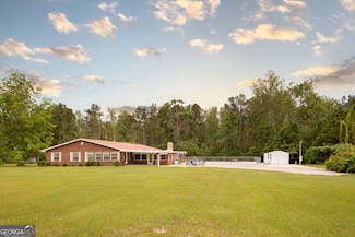 3842 Kay Cir, Blackshear, GA 31516