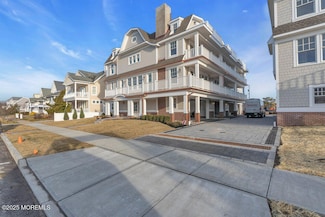 102 2nd Ave Unit 3, Belmar, NJ 07719