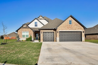 4904 Deerfield Ave, Enid, OK 73703