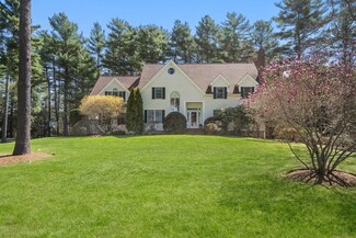 32 Draper Rd, Dover, MA 02030