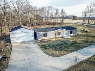 8744 Davies Rd, Dillsboro, IN 47018