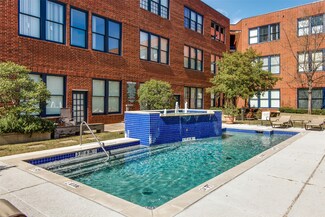 2502 Live Oak St Unit 322, Dallas, TX 75204