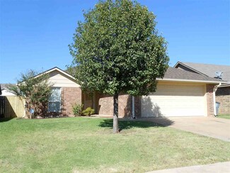 4409 SW Mesquite Dr, Lawton, OK 73505